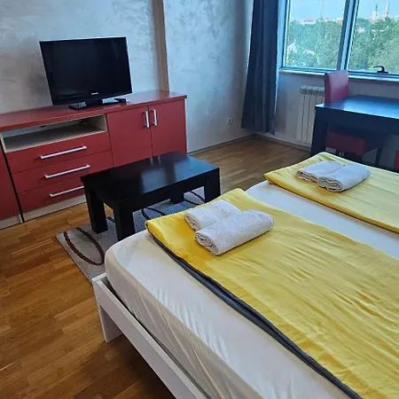 Apartment Futoska Centar